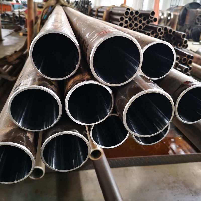 Geallieerde warm afgewerkte gegalvaniseerde naadloze stalen buizen voor structurele gereedschappen Mechanische onderdelen