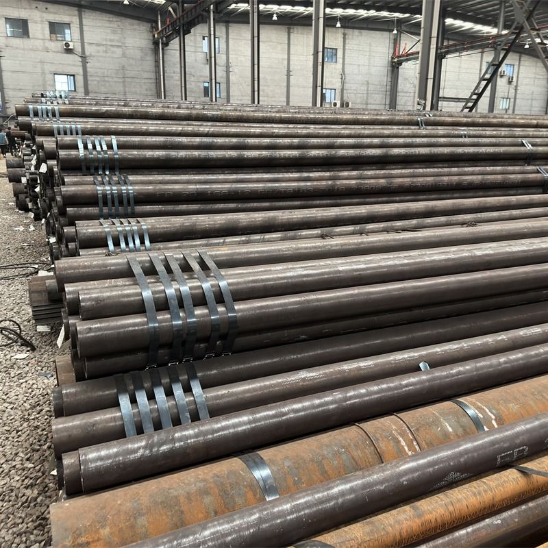 Vervoer van vloeibare staalpijpen Astm A53 Gr B Sch 40 Sch80 A106 A53 Gr. B A336